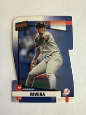 2002 Donruss Fan Club - Mariano Rivera #16 Die Cut New York Yankees