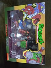 NECA Teenage Mutant Ninja Turtles Dirtbag and Groundchuck Action Figure