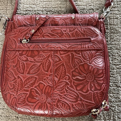 Gun Tote’n Mamas Handtasche verdecktes Tragen rot Blumen Leder Nieten - Bild 3 von 12