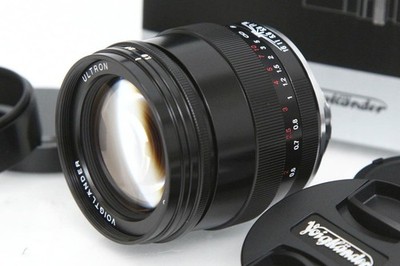 Voigtlander ULTRON 75mm F1.9 VM Schwarz Vollformat MF Objektiv aus Japan D0615