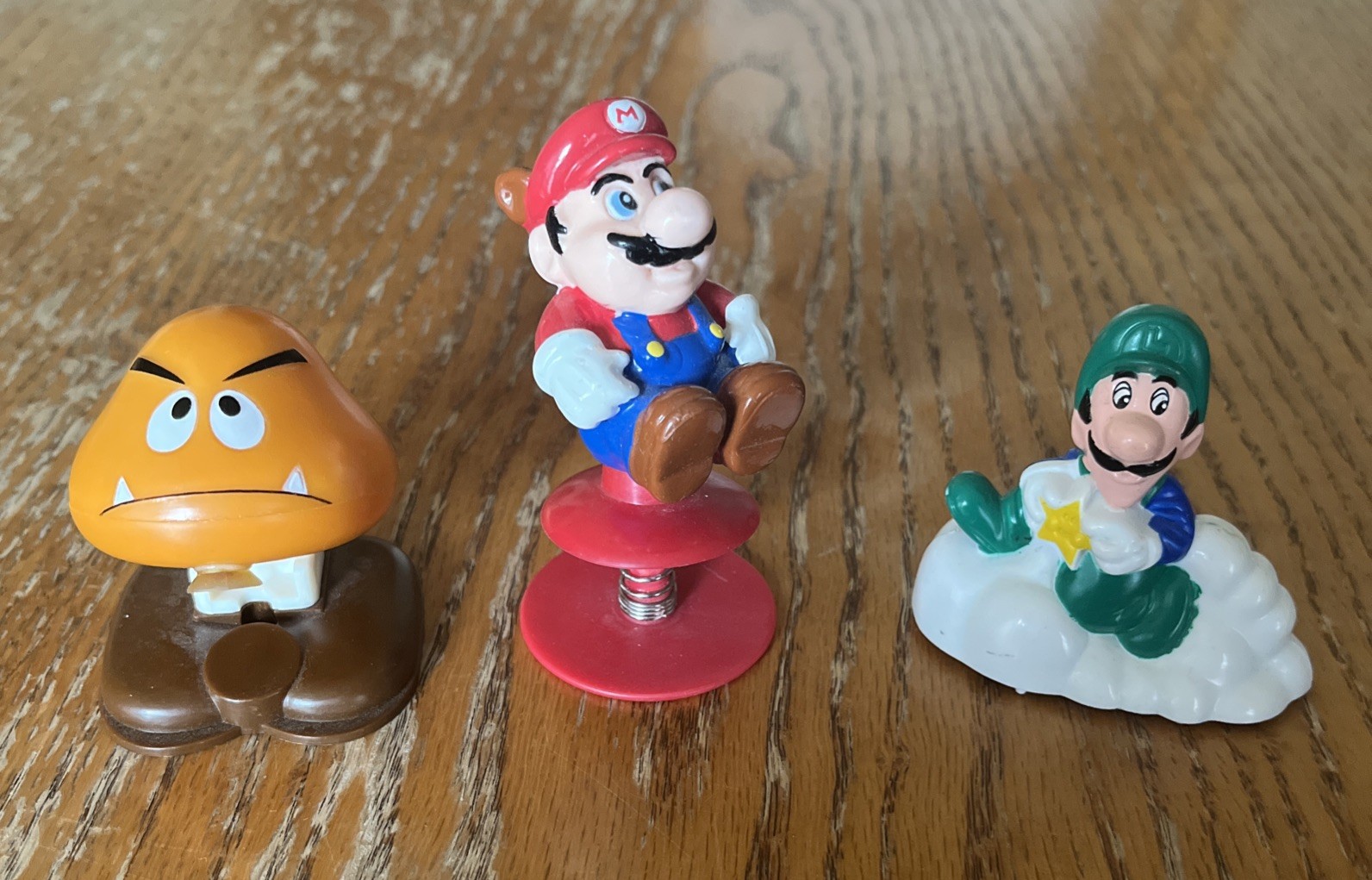 VTG 1989 McDonalds Nintendo Super Mario Bros 3 Happy Meal Toys