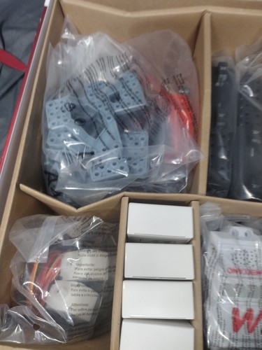 Bluetooth Meccano Meccanoid XL 4 Foot G15KS Personal STEM Robot Kit 15402 ~ NIB - Picture 17 of 24