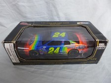 Racing Champions 1:24 Diecast 1995 Dupont 24 Jeff Gordon Bank 1 of 10,000 NEW