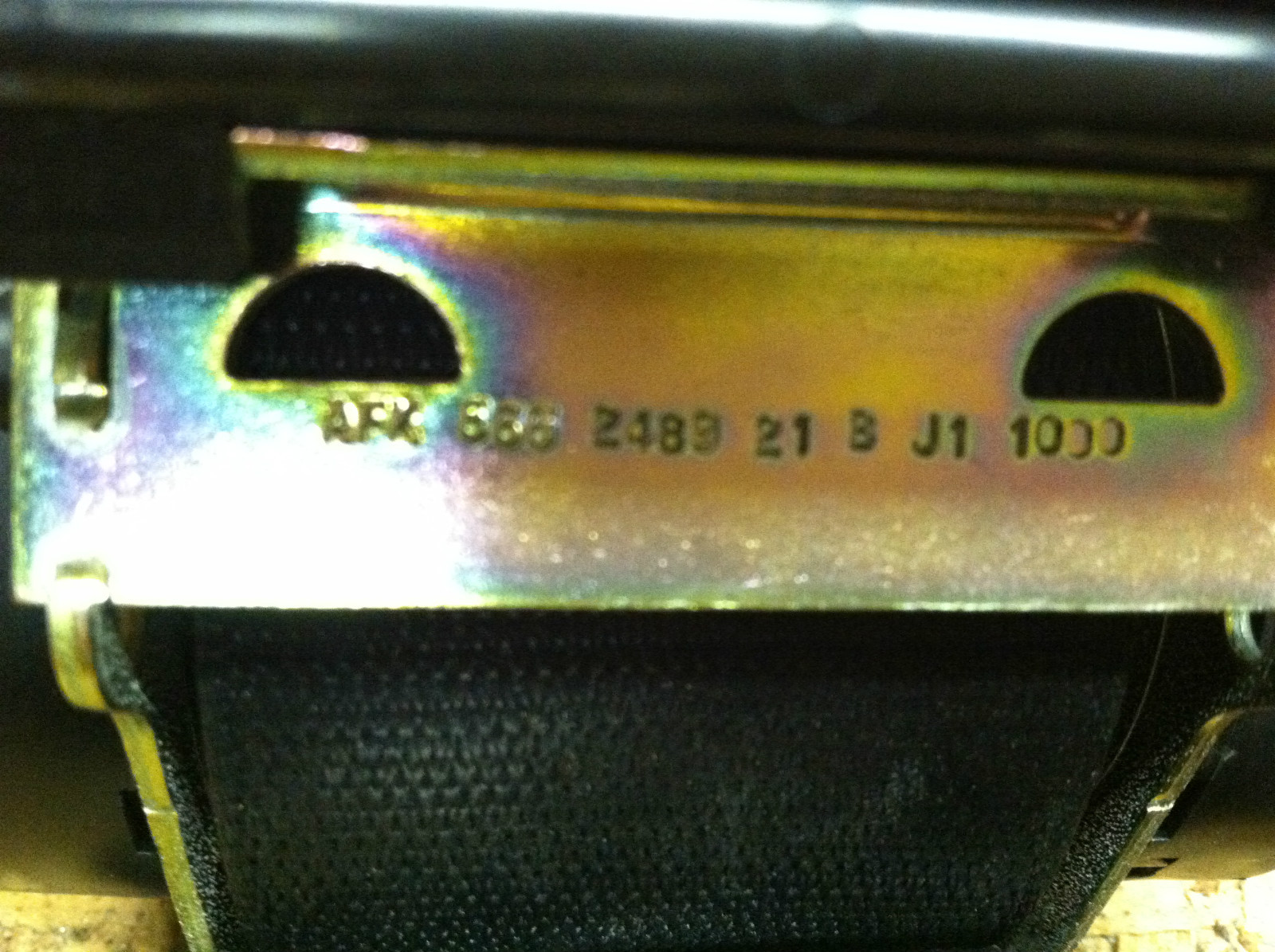 01 BMW E46 325i SEAT BELT ASSEMBLY REAR LEFT DRIVER SIDE eBay