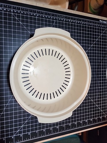 π Tupperware Microwave Plastic Replacement Steamer Insert for Kitchen Use π₯¦ - Picture 2 of 6