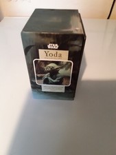 STAR WARS Yoda Bring You Wisdom, I Will Statue Figure Includes Book