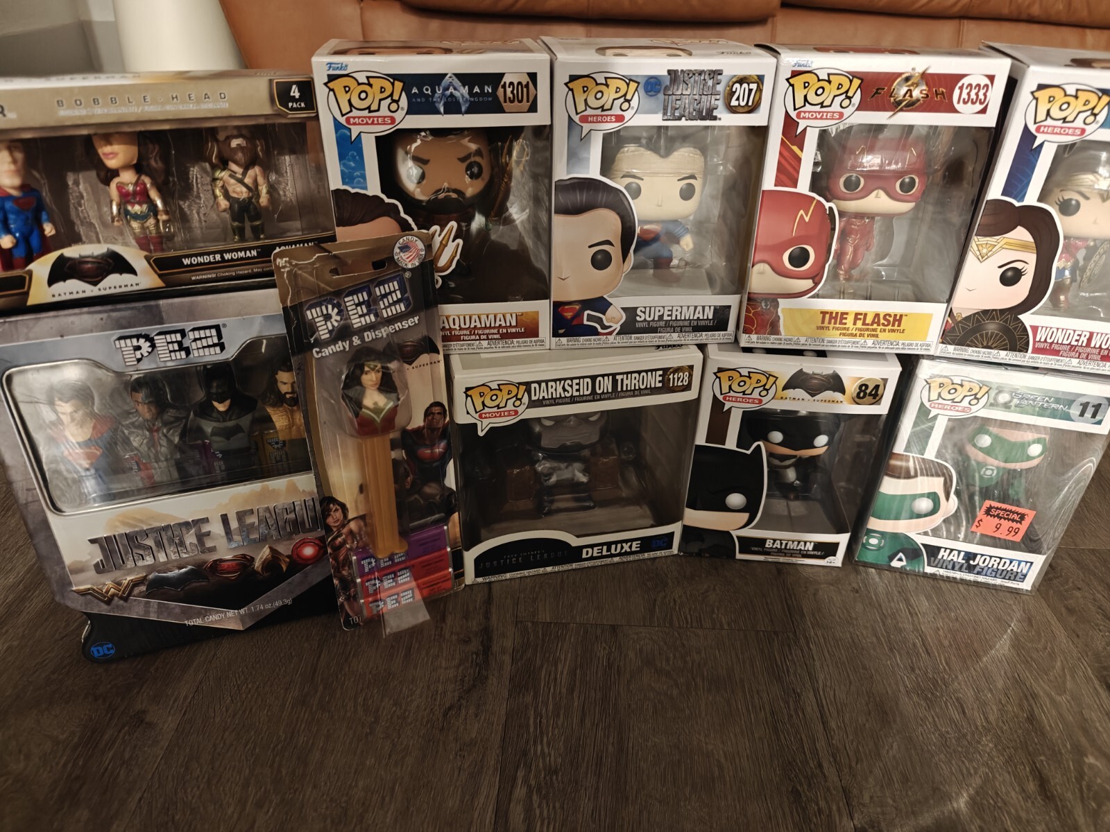 Funko Pop Lot Justice League, Pez, Bobblehead 11 172 207 1301 1333 84 1128