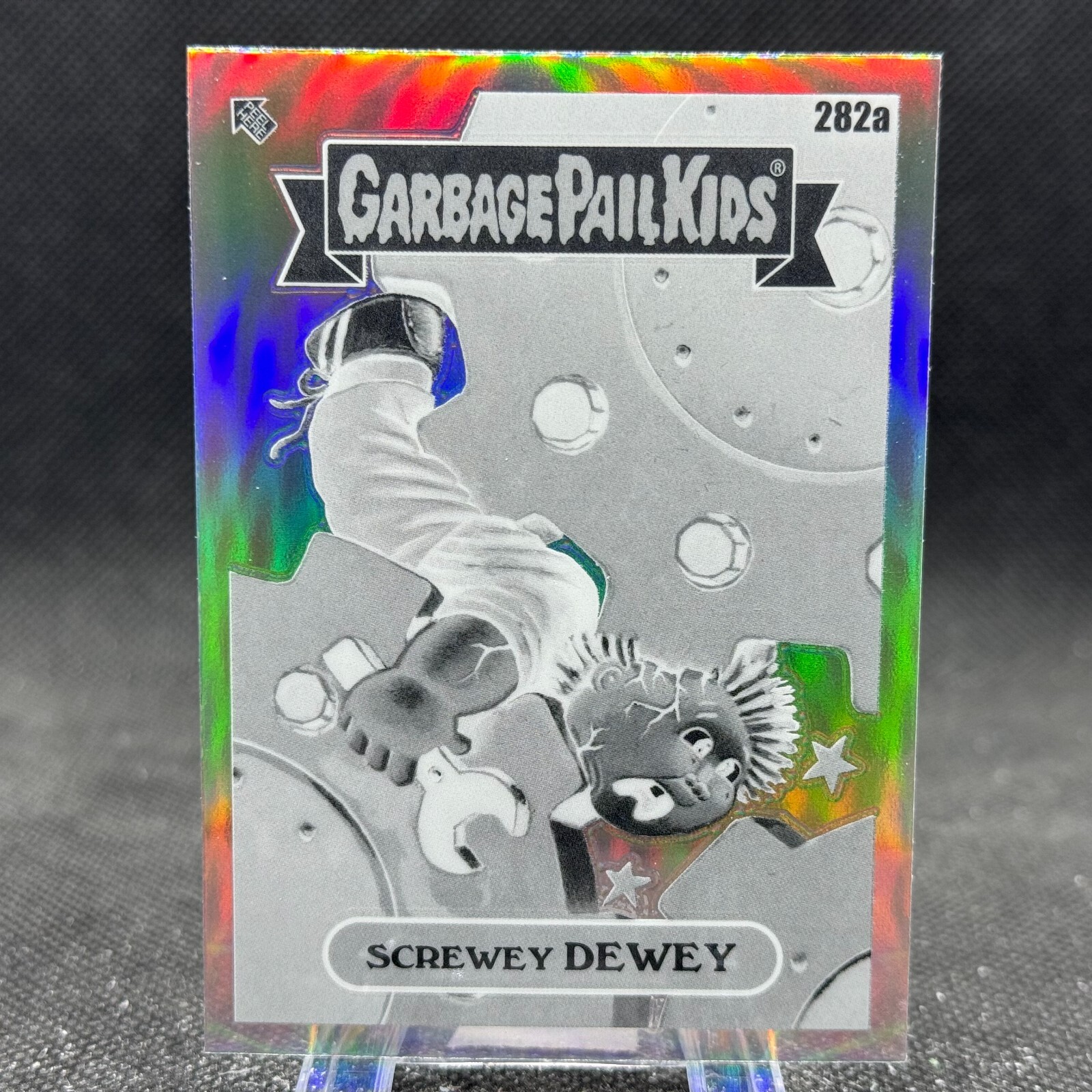 2024 Topps Garbage Pail Kids Chrome Negative Refractor #282a Screwey Dewey front
