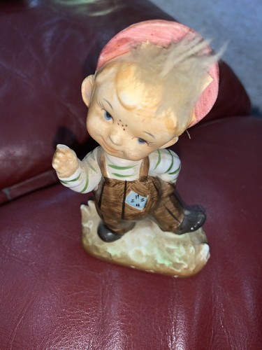 Vintage Ceramic Porcelain Figurine Little Boy Fuzzy Hair Freckles Japan - Picture 10 of 10