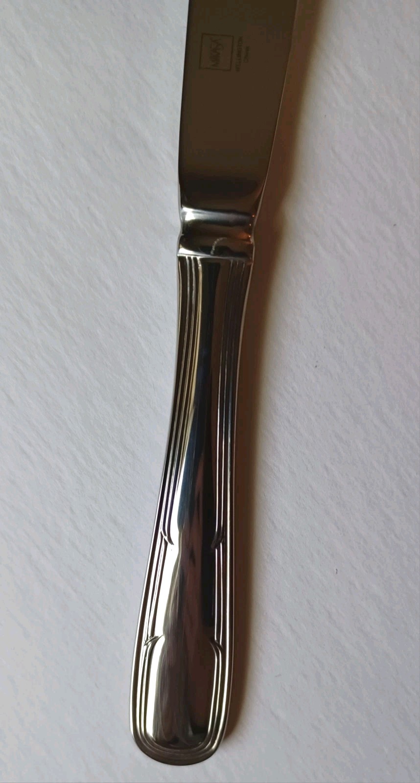 Mikasa WELLINGTON Stainless Glossy Set of 12 Dinner Knives 9 1/2-inch Elegant