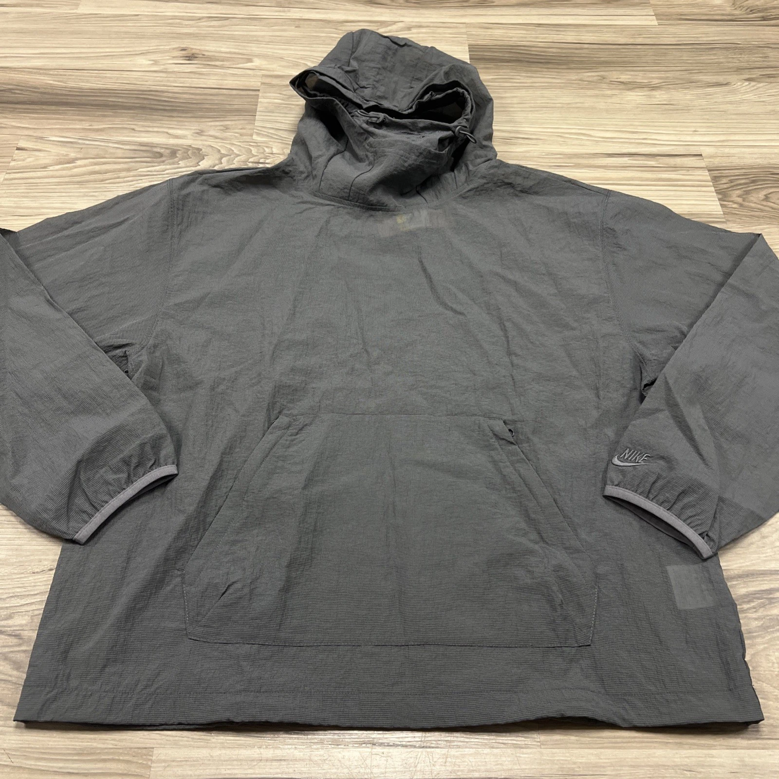 Nike Tech Pack Woven Mesh Pullover Lightweight Hoodie Men Small FN2632-068 $130
