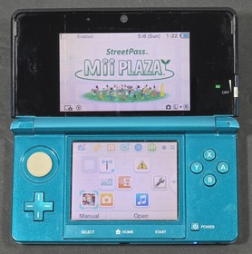 Aqua Blue Nintendo 3DS With charger , Games , 32gb SD Card - Tested working