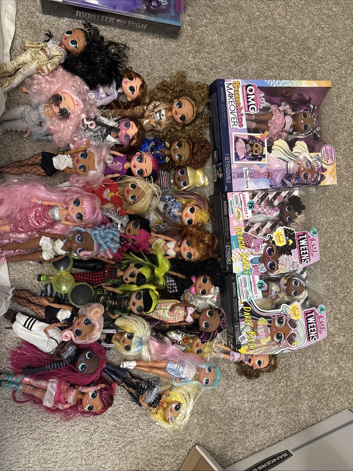 Lot of 30 LOL Suprise Dolls and Accessories. See Description Some NIB