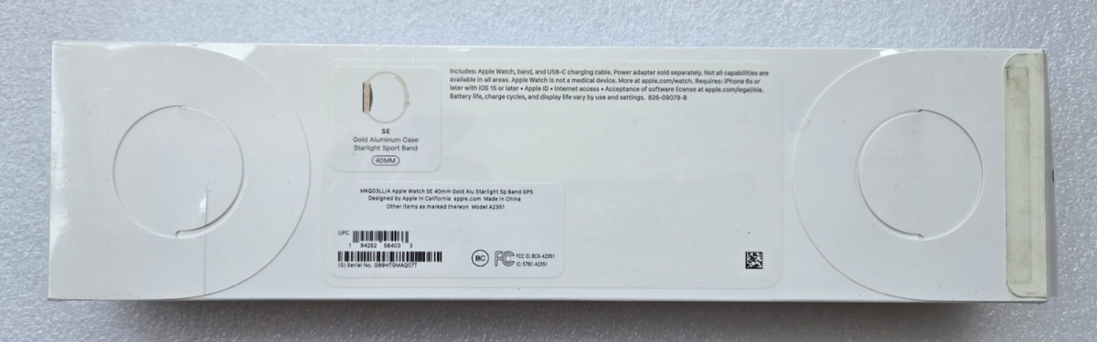 Apple Watch SE 40mm Gold Case with Starlight Band (‎MKQ03LL