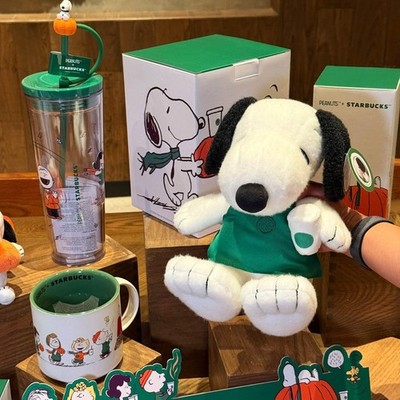 Starbucks Peanuts Snoopy The Great Pumpkin is Here Collection