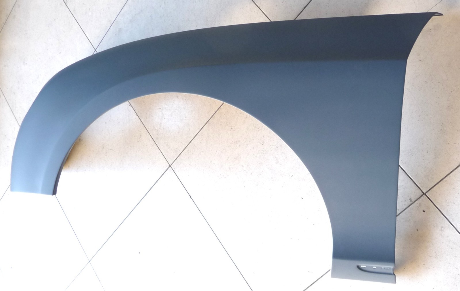 2012-2015 Bentley Continental GT GTC (2 Door) Left Fender Wing 3W8821021AM OEM