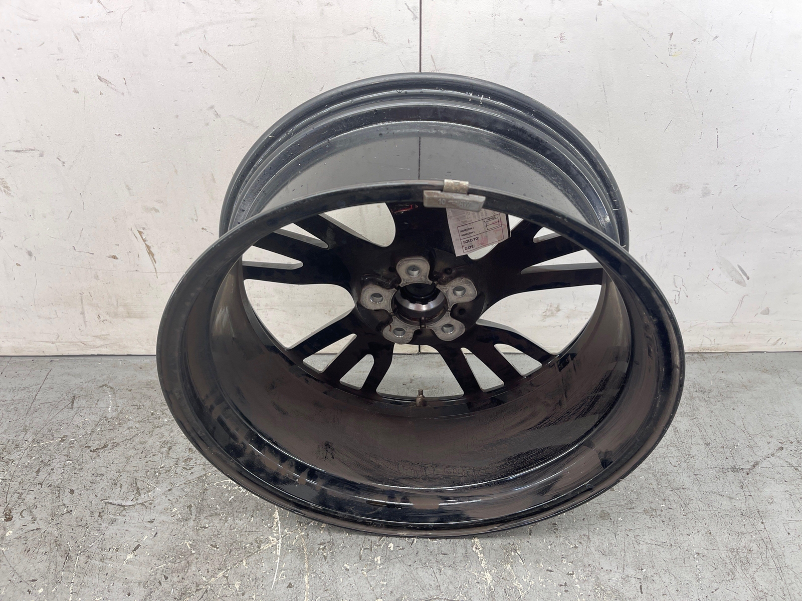 2014-2020 BMW I8 OEM 20x8.5 REAR RIGHT ALLOY SILVER WHEEL RIM 6857573 *NOTE*