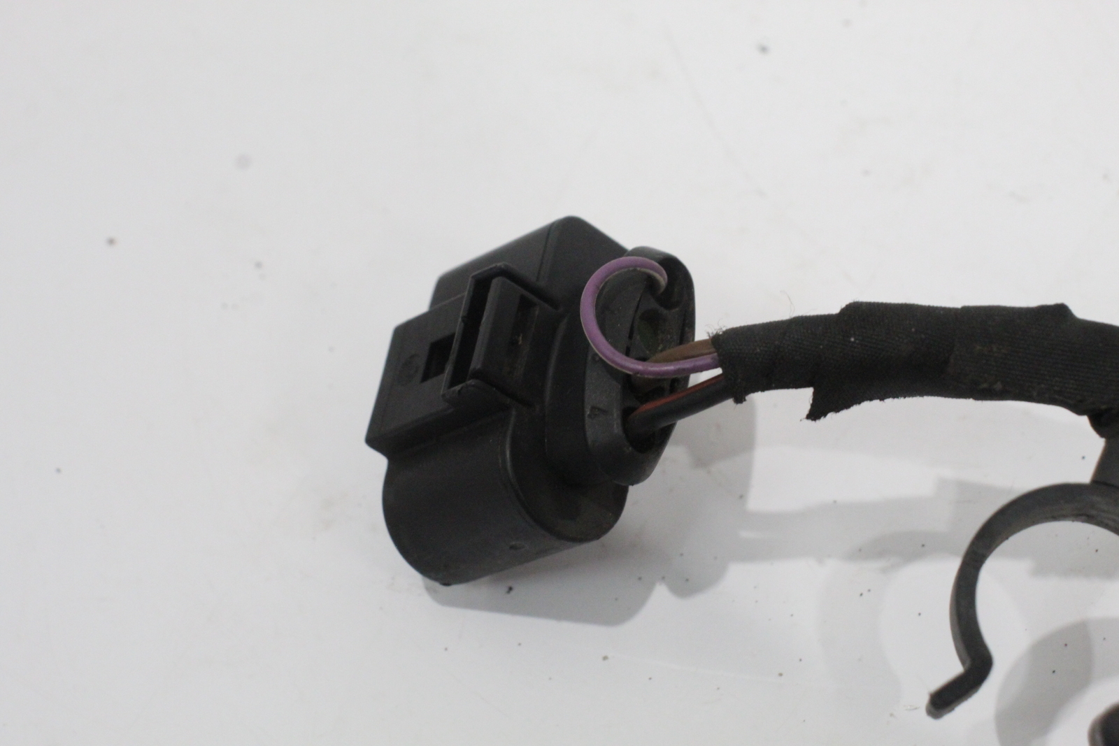 audi-a3-8v-4-pin-wiring-connector-and-short-length-of-wire-1j0973724-ebay
