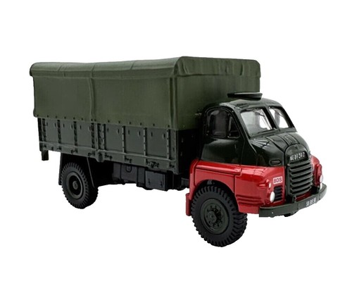 サンスター製　1947 ベドフォードOB 1/24 Sun Star 1/24 Scale 5002 - 1947 Bedford OB Duple Vista - Southern