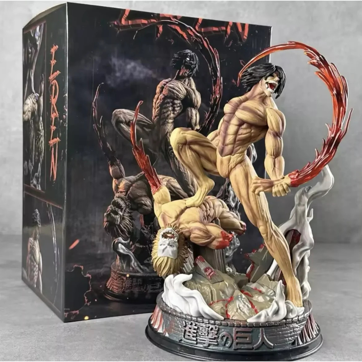 Action Figure Eren Yeager Titan 29cm | Attack on Titan - Statua da Collezione