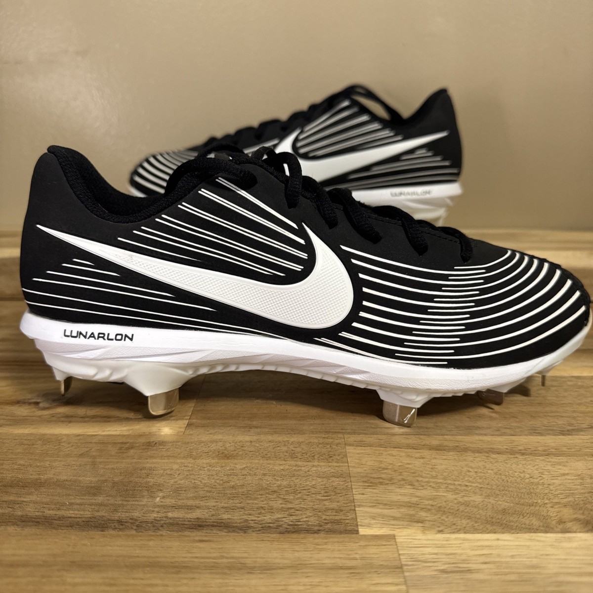 Nike Men’s Lunar Hyperdiamond 3 Pro Softball Cleats CD0110 - 002 NWOB. Size 11.5 Nike Lunar Hyperdiamond 3 Pro Softball Cleats CD0110 - 002  main image 3