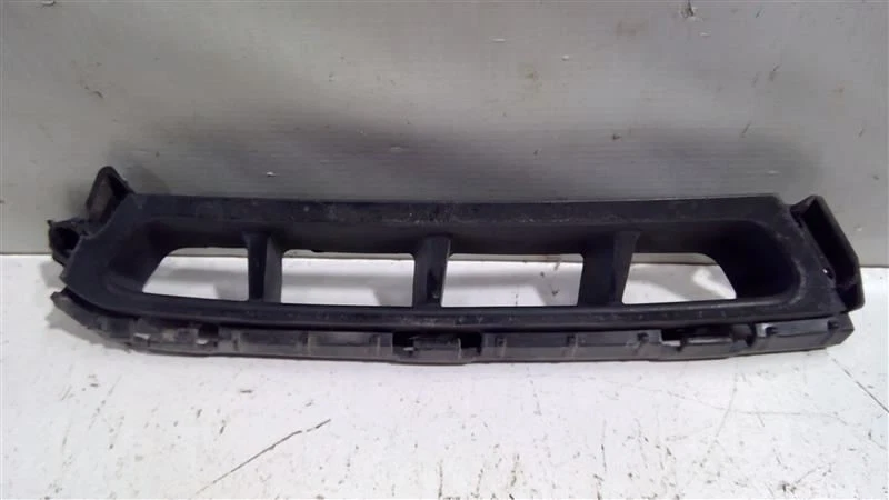 Parachoques delantero izquierdo Hyundai Elantra 2016-2018 parrilla lateral OEM 86561-F3500 Foto 2 de 4