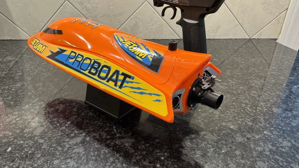 Pro Boat RC Jet Jam V2 12" Self-Righting Pool Racer Brushed RTR Orange - Image 3 of 4