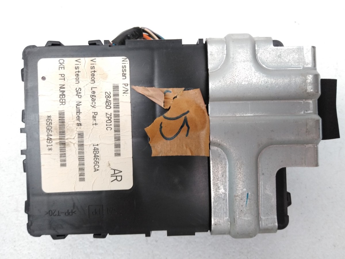 284B0-ZP01C Nissan 2006 Pathfinder Body Control Module BCM 284B1
