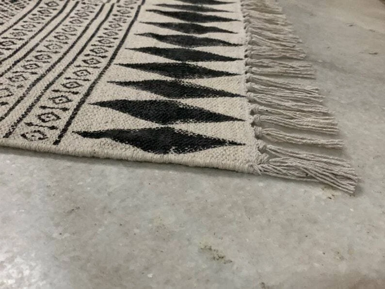 Indian Floor Rug Handmade Dhurrie Rug Cotton Rustic Aztec Rug Home Decor Block - Image 4 of 4