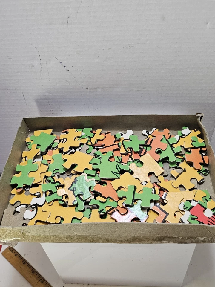 Rompecabezas de 108 piezas Peanuts Snoopy Linus 1958 vintage. RARO abierto y completo. Foto 2 de 4