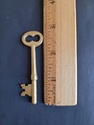Lot of (7) Vintage Skeleton Keys - Brass/Steel - (One P&FC #15 key) - Estate  — photo 6