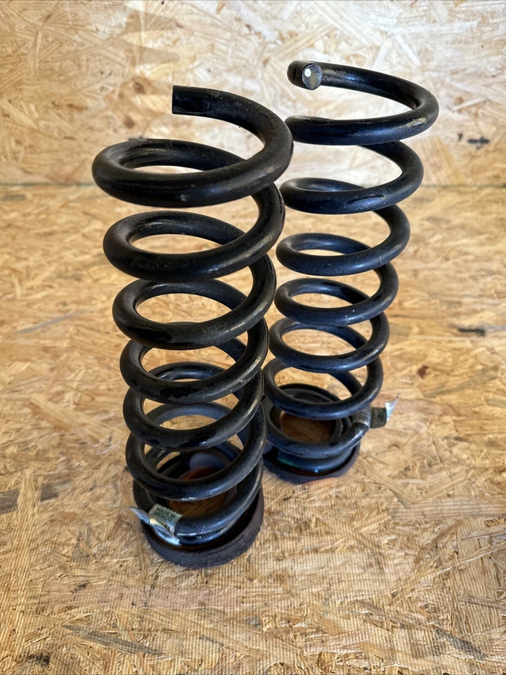 Muelles helicoidales traseros Cadillac ATS 2013-2018 23498309 (RC-10) Foto 2 de 4