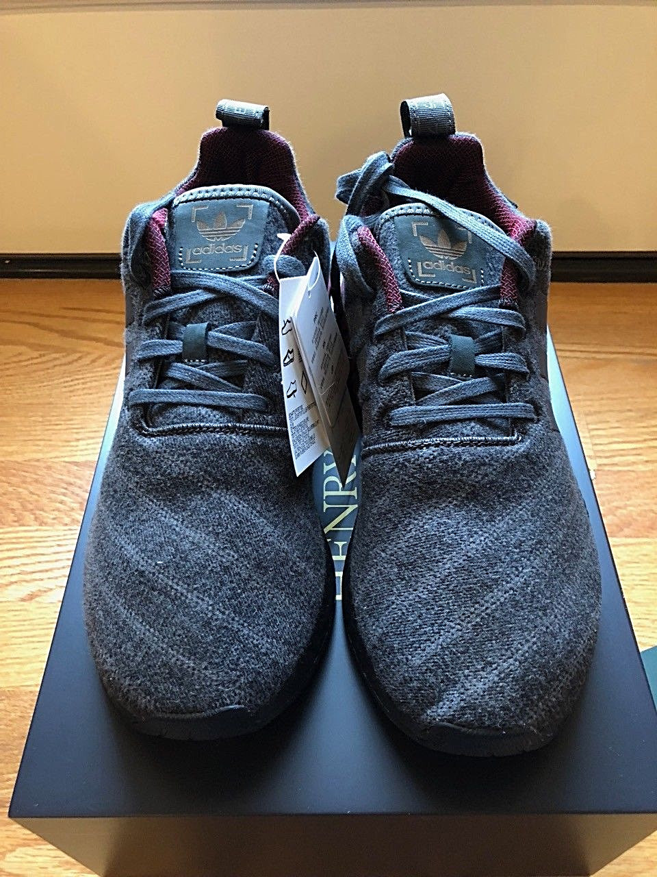 adidas nmd r2 henry poole