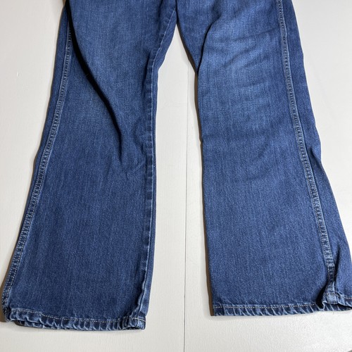 CABELA'S Classic Fit Men's 34x30 Straight Leg Blue Denim Jeans C2 - Picture 4 of 9