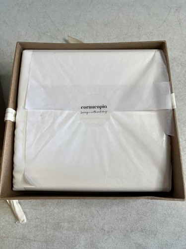 CORNUCOPIA Supima Queen White 100% American Cotton Sateen 6 PC Sheet Set New - Picture 5 of 5