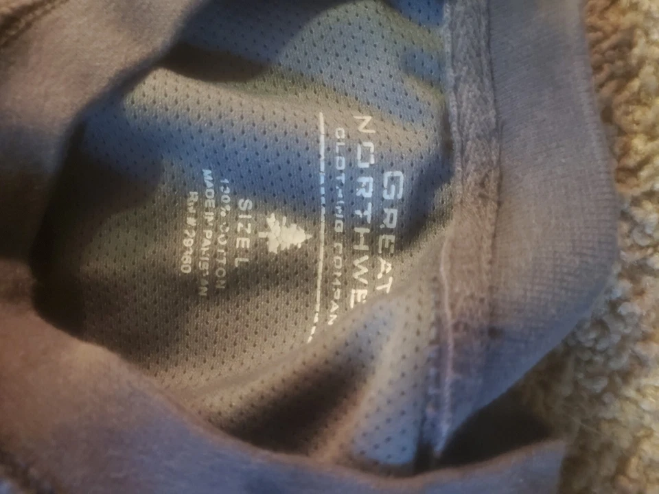 Camiseta Great Northwest Grande Gris Manga Corta Cuello Redondo Algodón  Foto 4 de 4