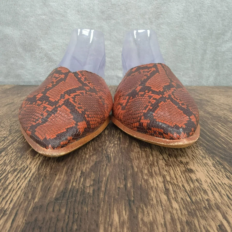 Madewell Emilia Mules 11 Cinabrio Oscuro Multi Serpiente Cuero Repujado Punta Foto 4 de 4