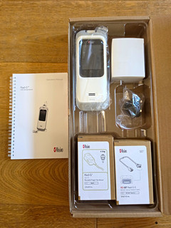 Masimo Rad G Handheld Pulse Oximeter w/ Reusable Finger Clip Sensor RD SET Cable