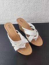Curfew Women  s Slip On Strappy Heels Size 8 White