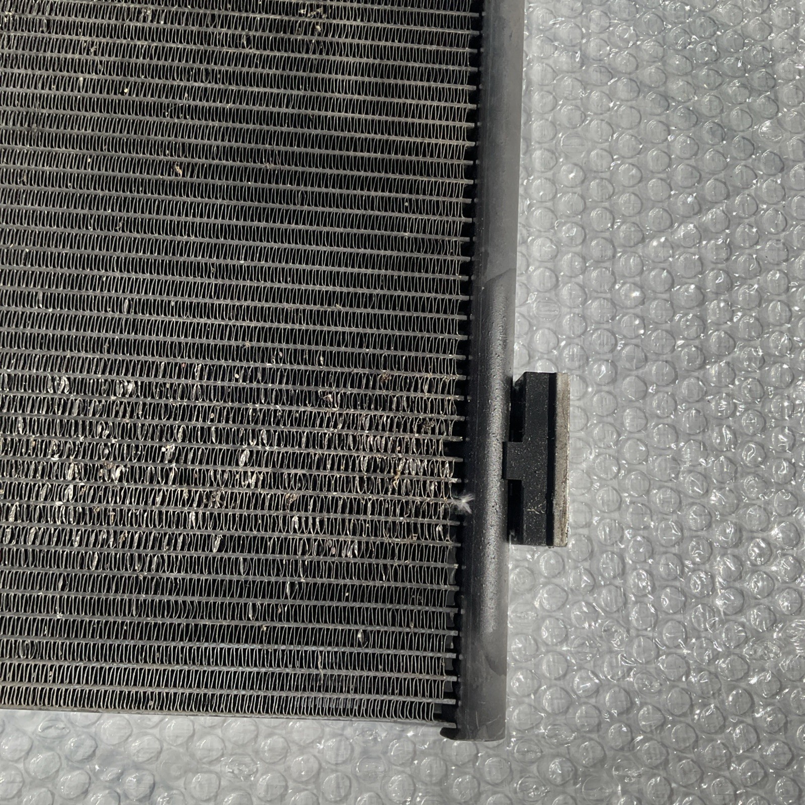 14-24 MASERATI GHIBLI M157 A/C AIR CONDITIONING CONDENSER 670001594 OEM