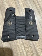 New Pachmayr Signature Model Wrap Around Rubber Grip for Full Size Colt 1911 .45