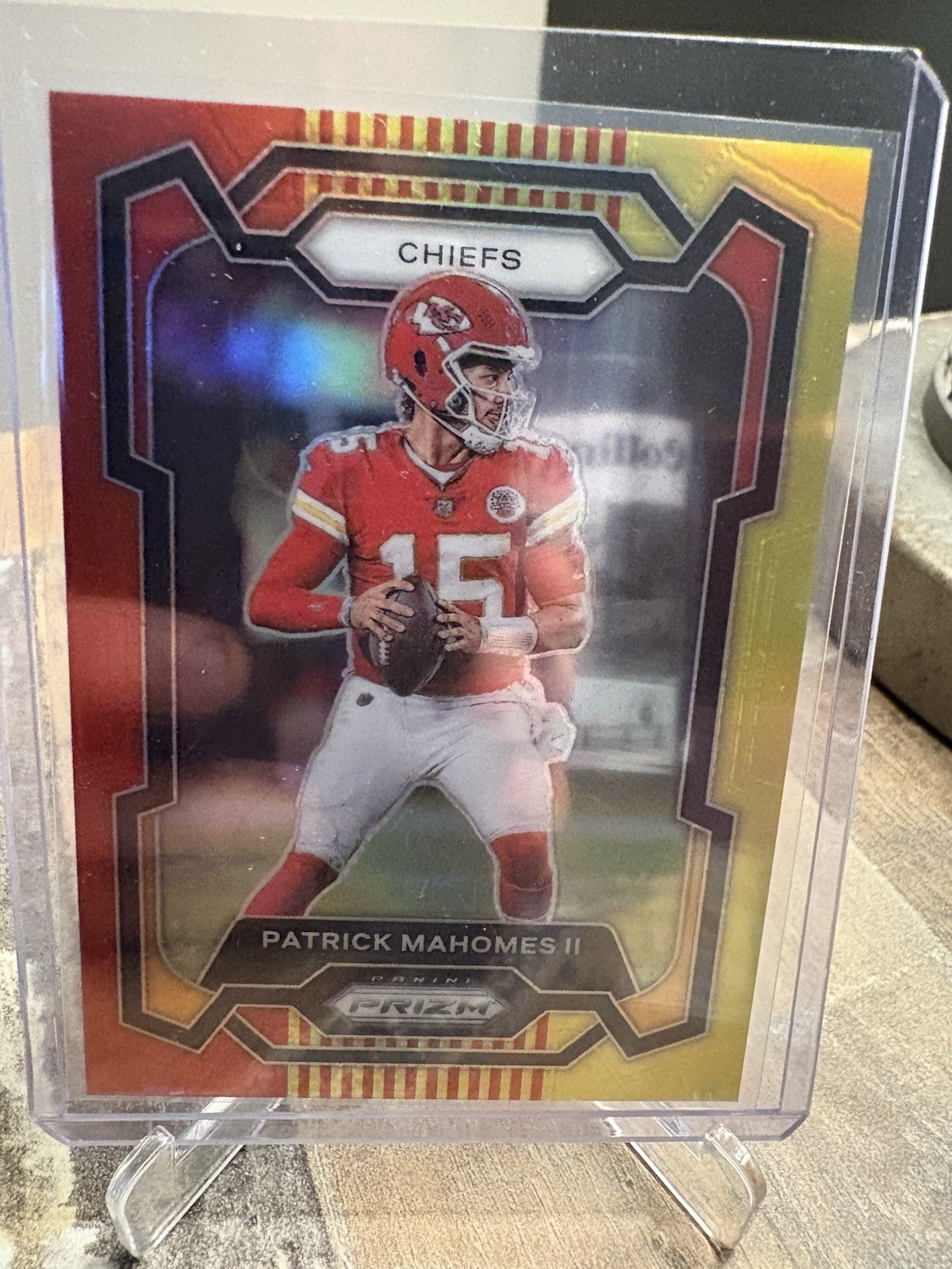 PATRICK MAHOMES II 2023 PRIZM #149 RED & YELLOW PRIZM #/44