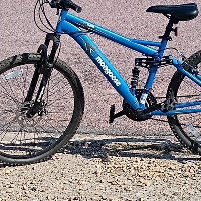 Mongoose Dxrwn Blue Mountain Bike 26in Full Suspension Disc Brakes Aluminum