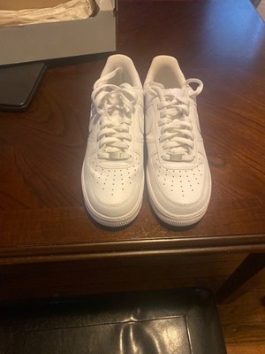 Size 9.5 - Nike Air Force 1 White