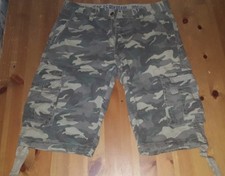 Boys Camouflage Cargo Shorts Size 12 EUC