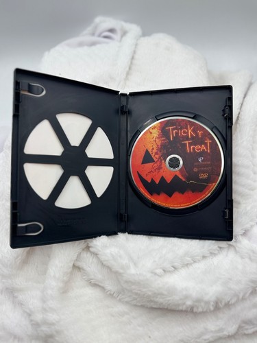 Trick R Treat DVD Movie Horror Anthology Halloween Theme English & French Audio - Picture 4 of 5
