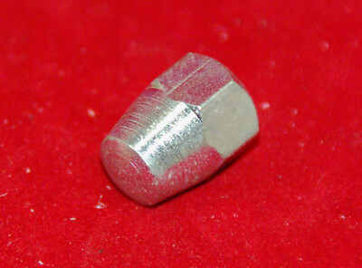 65-0930 65-930 BSA B31 B33 Push rod cover stud nut 1/4 26TPI cycle Hutmutter