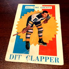 1960 - 61 Topps #26 Dit Clapper Boston Bruins All Time Great