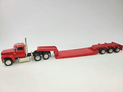 Ford LTL9000 6x4 Truck with Lowboy Trailer - Red - ASAM Smith 1:48 Scale Model