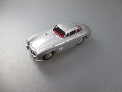 Bub Scale 1:87 / Bubmobile: Mercedes 300 Flügel, selten, Edition 2004 (GK5)